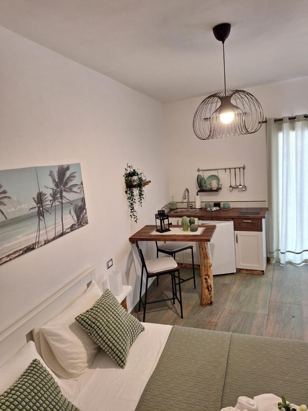 Casa Vacanze Green House Terrasini Buitenkant foto