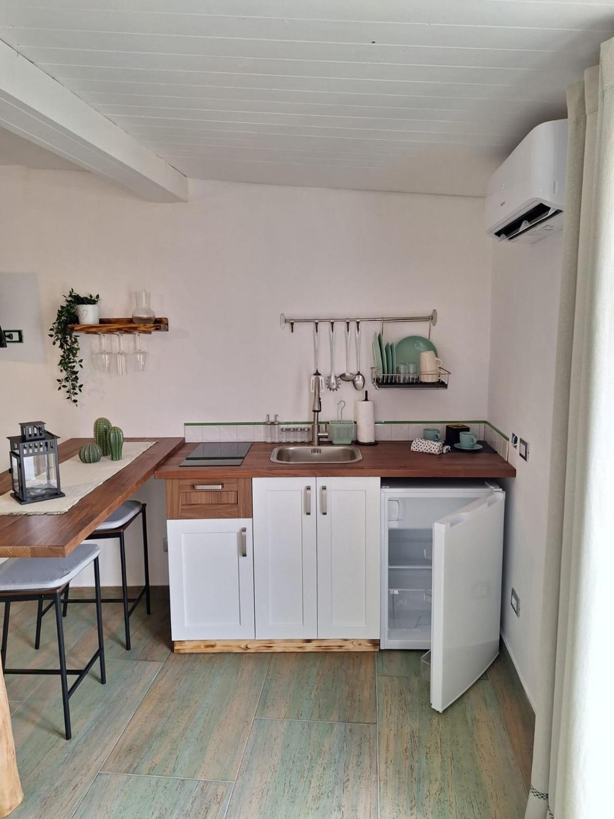 Casa Vacanze Green House Terrasini Buitenkant foto
